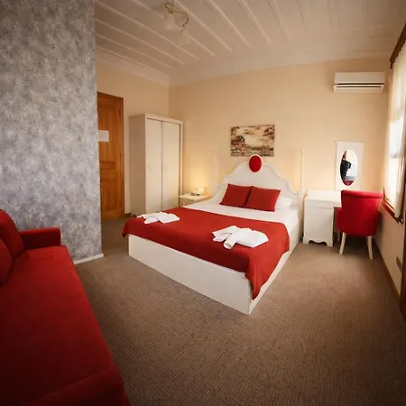Yali Otel