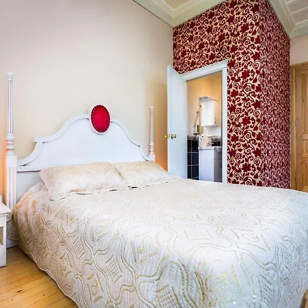 酒店 Yali Butik 2*